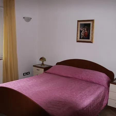 E San Pietro
